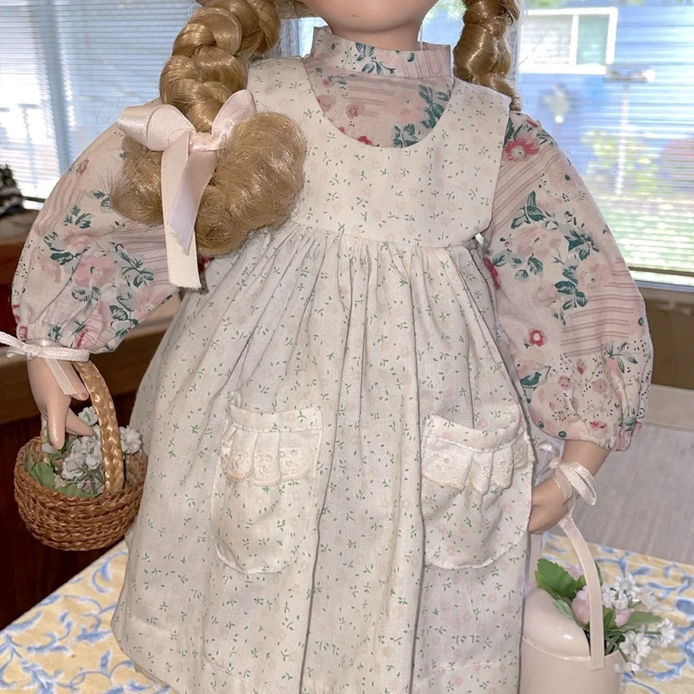 Avon Special Memories Gardening Doll with Flower Basket and Water Can Pr…